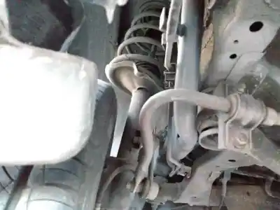 Recambio de automóvil de segunda mano de AMORTIGUADOR TRASERO IZQUIERDO para NISSAN X-TRAIL (T30)  referencias OEM IAM   