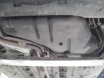 Pièce détachée automobile d'occasion réservoir de carburant pour renault scenic iii 1.6 dci diesel fap références oem iam   