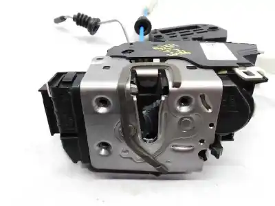 Gebrauchtes Autoersatzteil  zum MERCEDES-BENZ CLASE A (W176)  OEM-IAM-Referenzen A2047302735 E1-A2-32-1 