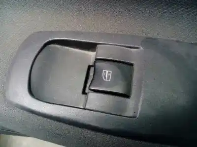 Автозапчастина б/у передній правий віконний вимикач для RENAULT KOLEOS Dynamique Посилання на OEM IAM   