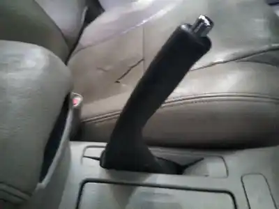 Second-hand car spare part handbrake lever for toyota avensis wagon (t25) 2.0 d-4d executive oem iam references 4620102131b0  
