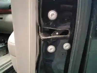 İkinci el araba yedek parçası sag ön kapi kilidi için toyota avensis wagon (t25) 2.0 d-4d executive oem iam referansları 6903002162  