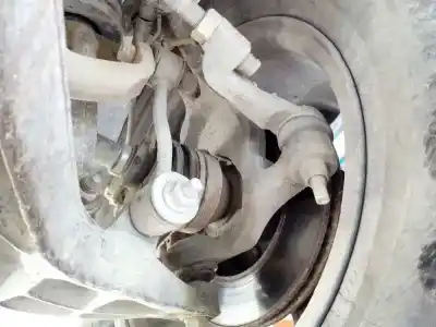 Second-hand car spare part front left knuckle for jeep cherokee (kj) 2.8 crd 4x4 oem iam references   
