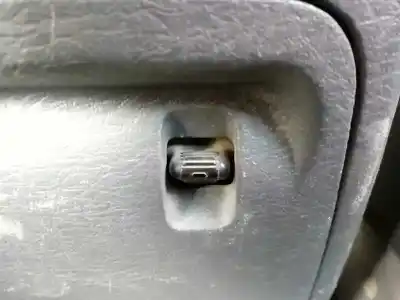 İkinci el araba yedek parçası  için JEEP CHEROKEE (KJ)  OEM IAM referansları   