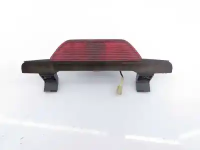 Pezzo di ricambio per auto di seconda mano Luce Freno Centrale per SUZUKI JIMNY SN (FJ) Techo metálico Riferimenti OEM IAM  E2-A3-4-2 