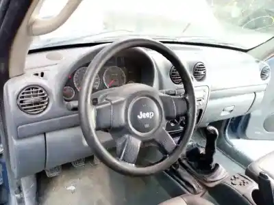 Second-hand car spare part dashboard for jeep cherokee (kj) 2.8 crd 4x4 oem iam references 5jx85wl8ac  