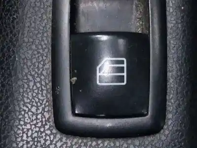 Recambio de automóvil de segunda mano de mando elevalunas trasero izquierdo para mercedes clase m (w164) 280 / 300 cdi (164.120) referencias oem iam 