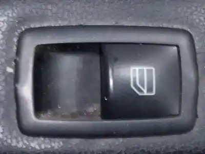 Recambio de automóvil de segunda mano de mando elevalunas trasero derecho para mercedes clase m (w164) 280 / 300 cdi (164.120) referencias oem iam 