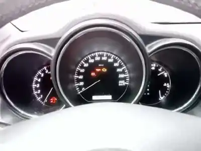 Second-hand car spare part dashboard for lexus rx 300 (mcu35) president oem iam references 8380048300 e3-b6-10-1 2574200522