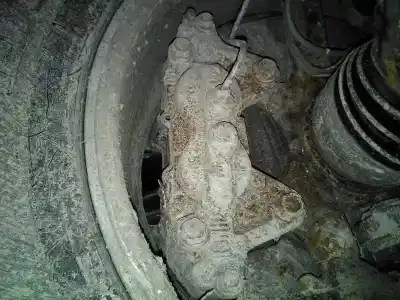 Автозапчасти б/у передний левый тормозной суппорт за toyota land cruiser (j12) 3.0 d4-d vxl ссылки oem iam 