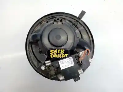 Pezzo di ricambio per auto di seconda mano ventola riscaldamento per volkswagen passat variant (3c5) advance riferimenti oem iam 3c0907521d e1-b6-19-2 f011500045