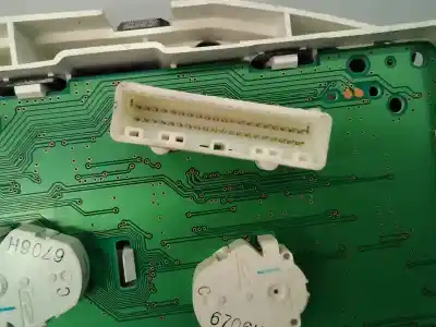 Peça sobressalente para automóvel em segunda mão quadrante por nissan note (e11e) tekna referências oem iam 7513622 e3-b4-23-1 