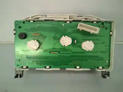 Peça sobressalente para automóvel em segunda mão quadrante por nissan note (e11e) tekna referências oem iam 7513622 e3-b4-23-1 