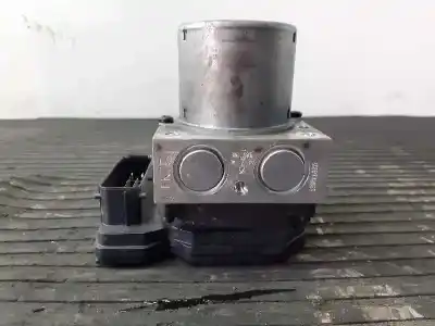 Pezzo di ricambio per auto di seconda mano  per KIA CARENS ( )  Riferimenti OEM IAM 58910A4610 P3-A8-3-5 KDPD5E0003S0 Pezzo di ricambio per auto di seconda mano  per KIA CARENS ( )  Riferimenti OEM IAM 58910A4610 P3-A8-3-5 KDPD5E0003S0