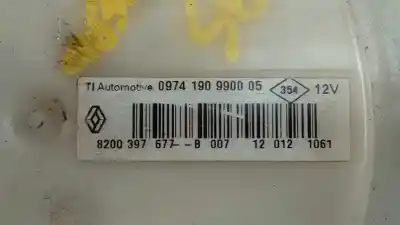 Recambio de automóvil de segunda mano de aforador para dacia sandero bs desde 06/2008 sandero laureate referencias oem iam 8200397677  