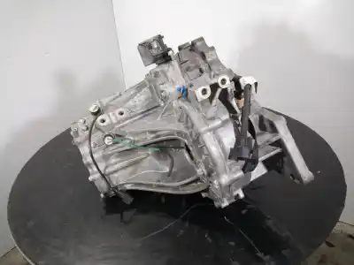Second-hand car spare part gearbox for hyundai santa fe (sm) 2.0 gls crdi 4x4 oem iam references y050103497  y050100210