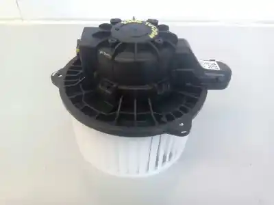 Recambio de automóvil de segunda mano de ventilador calefaccion para hyundai tucson essence bluedrive 2wd referencias oem iam d3221170714  