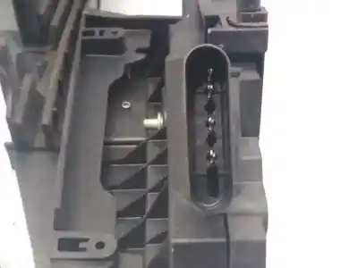 Second-hand car spare part front right door lock for ford focus lim. (cb8) trend oem iam references bm5aa1812be e2-b3-4-1 921760104