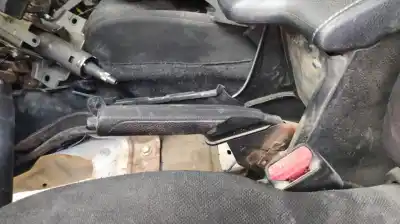 Автозапчастина б/у важіль ручного гальма для toyota hilux (kun) 2.5 turbodiesel посилання на oem iam 