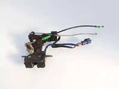 Second-hand car spare part trunk lock for toyota corolla (e12) 2.0 d-4d linea sol berlina oem iam references 