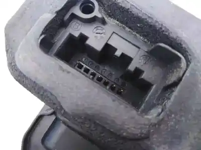 Second-hand car spare part rear left door lock for skoda spaceback (5h) ambition oem iam references 5e0839015a e1-a5-40-2  Second-hand car spare part rear left door lock for skoda spaceback (5h) ambition oem iam references 5e0839015a e1-a5-40-2
