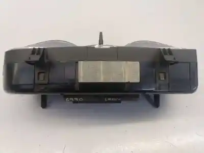 Peça sobressalente para automóvel em segunda mão quadrante por seat leon (1p1) stylance / style referências oem iam 1p0920823g e2-a1-15-1 110080280027