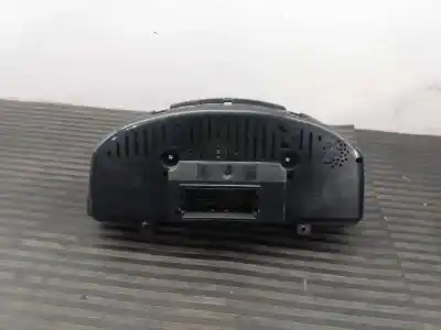 Piesă de schimb auto la mâna a doua ceas bord pentru volkswagen passat variant (3c5) advance referințe oem iam a2c53134181 e2-a1-12-7 