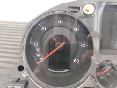 Piesă de schimb auto la mâna a doua ceas bord pentru volkswagen passat variant (3c5) advance referințe oem iam a2c53134181 e2-a1-12-7 