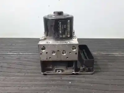 Peça sobressalente para automóvel em segunda mão abs por volkswagen touareg 3.0 v6 tdi 204 cv referências oem iam 7p0614517r