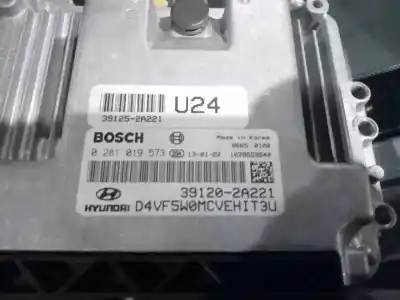 Pièce détachée automobile d'occasion calculateur moteur ecu pour hyundai i40 premium références oem iam 0281019573 e3-a3-44-3 391202a221