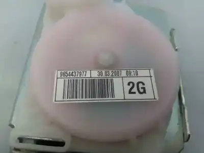 Автозапчасти б/у задний левый ремень безопасности за citroen c4 picasso premier ссылки oem iam 9654437977 e1-a4-15-1  Автозапчасти б/у задний левый ремень безопасности за citroen c4 picasso premier ссылки oem iam 9654437977 e1-a4-15-1