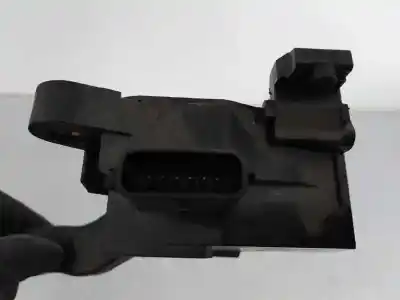 Second-hand car spare part accelerator pedal for nissan note tekna sport oem iam references 9333113c e3-b4-35-2 9301069