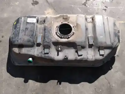 Pièce détachée automobile d'occasion réservoir de carburant pour kia carens 1.6 gdi références oem iam 31150a4000 p1-b7-33 