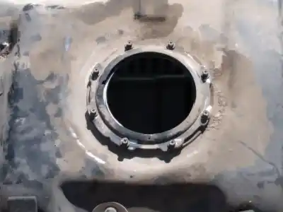 Pièce détachée automobile d'occasion réservoir de carburant pour kia carens 1.6 gdi références oem iam 31150a4000 p1-b7-33 