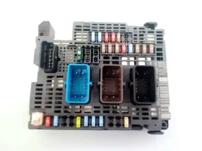 İkinci el araba yedek parçası röle/sigorta kutusu için citroen c4 grand picasso intensive oem iam referansları 9897091780 e1-a4-7-1 9897091780