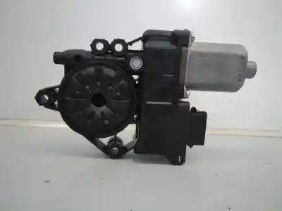 Pièce détachée automobile d'occasion moteur lève vitre avant droit pour hyundai i40 premium références oem iam 824603z000 e2-b5-18-1 