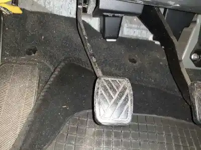 Автозапчастина б/у педаль зцеплення для SUZUKI GRAND VITARA JB (JT) 1.9 DDiS Turbodiesel Посилання на OEM IAM 4960076K50000  