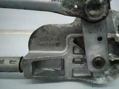 Автозапчастина б/у двигатель передніх склоочисників для nissan navara pick-up (d40m) double cab se 4x4 посилання на oem iam 582021 e2-a4-35-2 