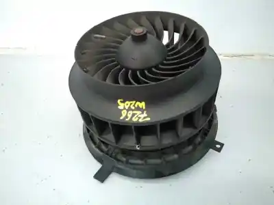 Recambio de automóvil de segunda mano de ventilador calefaccion para mercedes clase c (w205) familiar c 220 t cdi bluetec (205.204) referencias oem iam 0130309001  f011500093