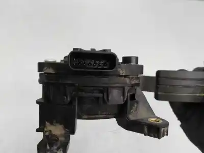 Second-hand car spare part accelerator pedal for dacia duster adventure 4x4 oem iam references 180022703rc e2-a1-37-7 6pv00997803