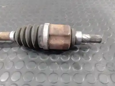 Second-hand car spare part rear left transmission for dacia duster ambiance 4x2 oem iam references  p1-a6-29  Second-hand car spare part rear left transmission for dacia duster ambiance 4x2 oem iam references  p1-a6-29