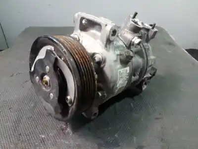 Peça sobressalente para automóvel em segunda mão COMPRESSOR DE AR CONDICIONADO A/A A/C por VOLKSWAGEN GOLF VII LIM. (BQ1)  Referências OEM IAM 5Q0816803F P3-A1-5-1 