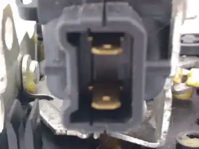 Second-hand car spare part left front door lock for dacia duster ambiance 4x2 oem iam references  e1-a1-36-2  Second-hand car spare part left front door lock for dacia duster ambiance 4x2 oem iam references  e1-a1-36-2