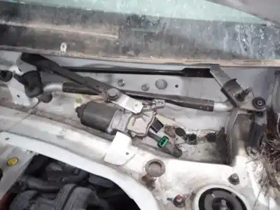 Second-hand car spare part Front Windshield Wiper Motor for KIA NIRO Drive Plug-In Hybrid OEM IAM references 98100G5000  