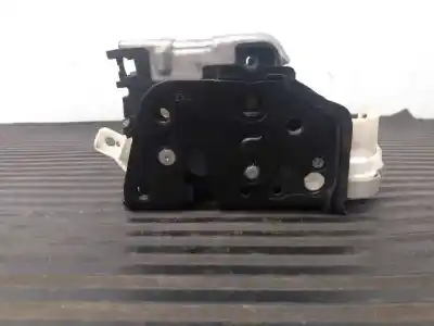Second-hand car spare part front right door lock for audi a4 berlina (8e) 3.0 v6 24v tdi oem iam references 9x1837015c e1-b6-44-1 