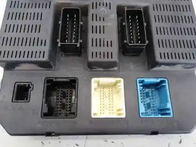 Second-hand car spare part fuse box unit for citroen c4 coupe lx oem iam references 9663798480 e1-a4-2-1 