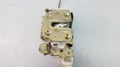 Second-hand car spare part left front door lock for nissan pick-up (d22) td doble cabina navara oem iam references 805525p013 e2-a4-50-1 89a820