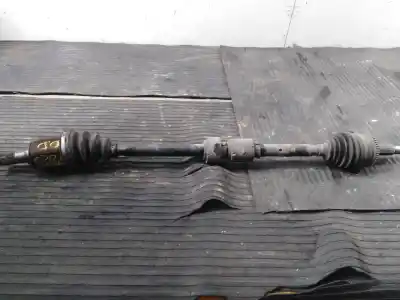 Автозапчасти б/у передняя правая трансмиссия за KIA CEE´D Active ссылки OEM IAM  P1-A1-17 