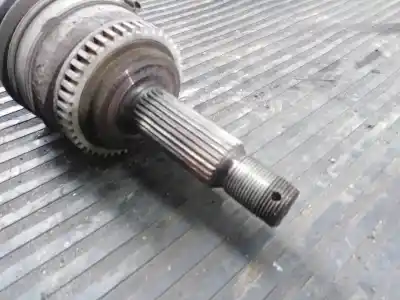 Second-hand car spare part front right transmission for kia cee´d active oem iam references  p1-a1-17 