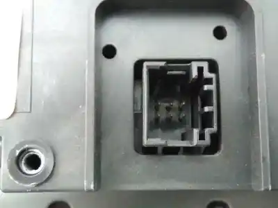 Peça sobressalente para automóvel em segunda mão quadrante por bmw mini (r56) one d referências oem iam 923242702 e3-a2-50-2 62116977077